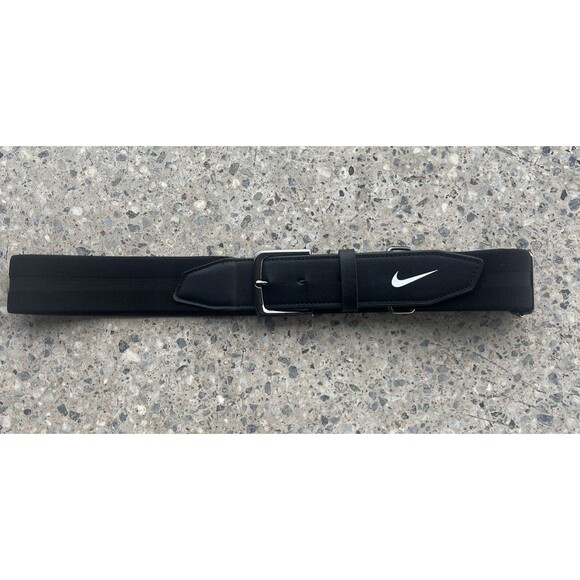Nike Men's Belt Stretch Black Baseball Swoosh Football Elastic Adjustable Medium - Picture 1 of 8